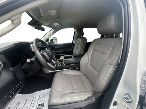 Used 2022 Toyota Tundra SR5 w/ TRD Off-Road Premium Package AWD/4WD image 9