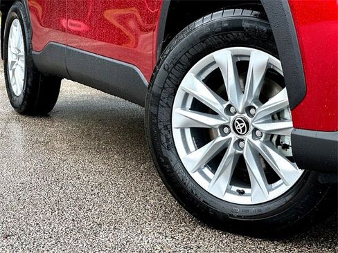 New 2026 Toyota Corolla Cross LE image 2