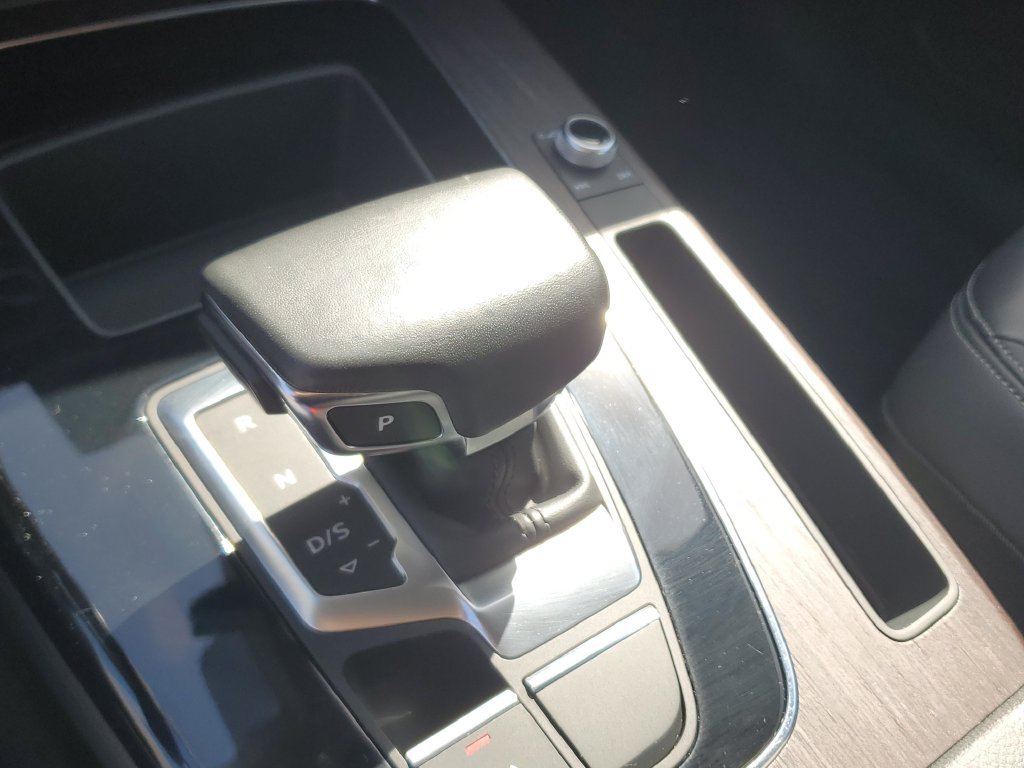Certified 2023 Audi Q5 2.0T Premium AWD/4WD image 29