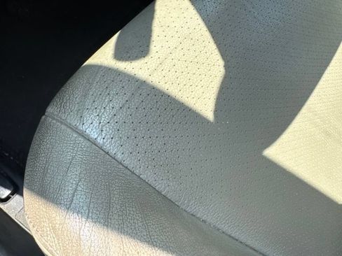 Used 2017 Honda Accord EX-L image 7