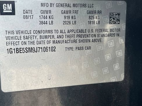 Used 2018 Chevrolet Cruze LT w/ LT Fleet Convenience Package FWD image 30