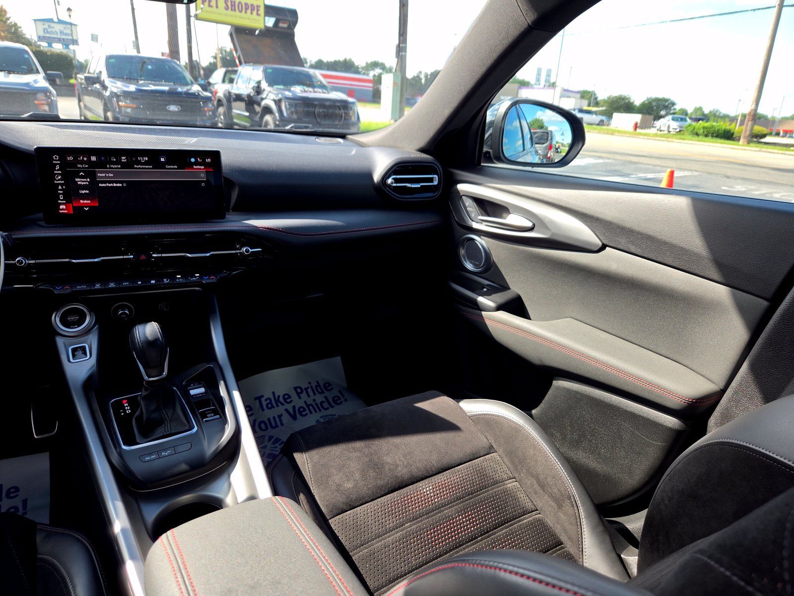 Used 2024 Dodge Hornet R/T Plus AWD/4WD image 27