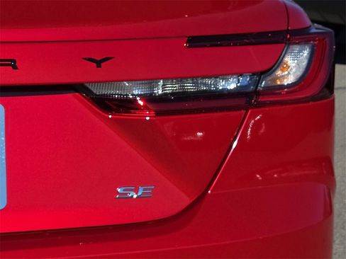 New 2026 Toyota Camry SE image 22