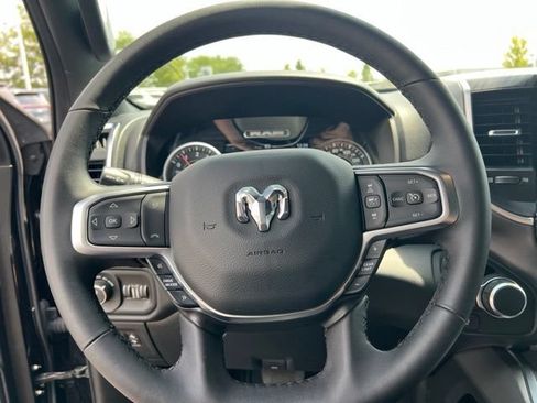 Used 2025 RAM 1500 Big Horn AWD/4WD image 14