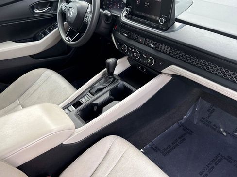 Certified 2024 Honda Accord EX image 15