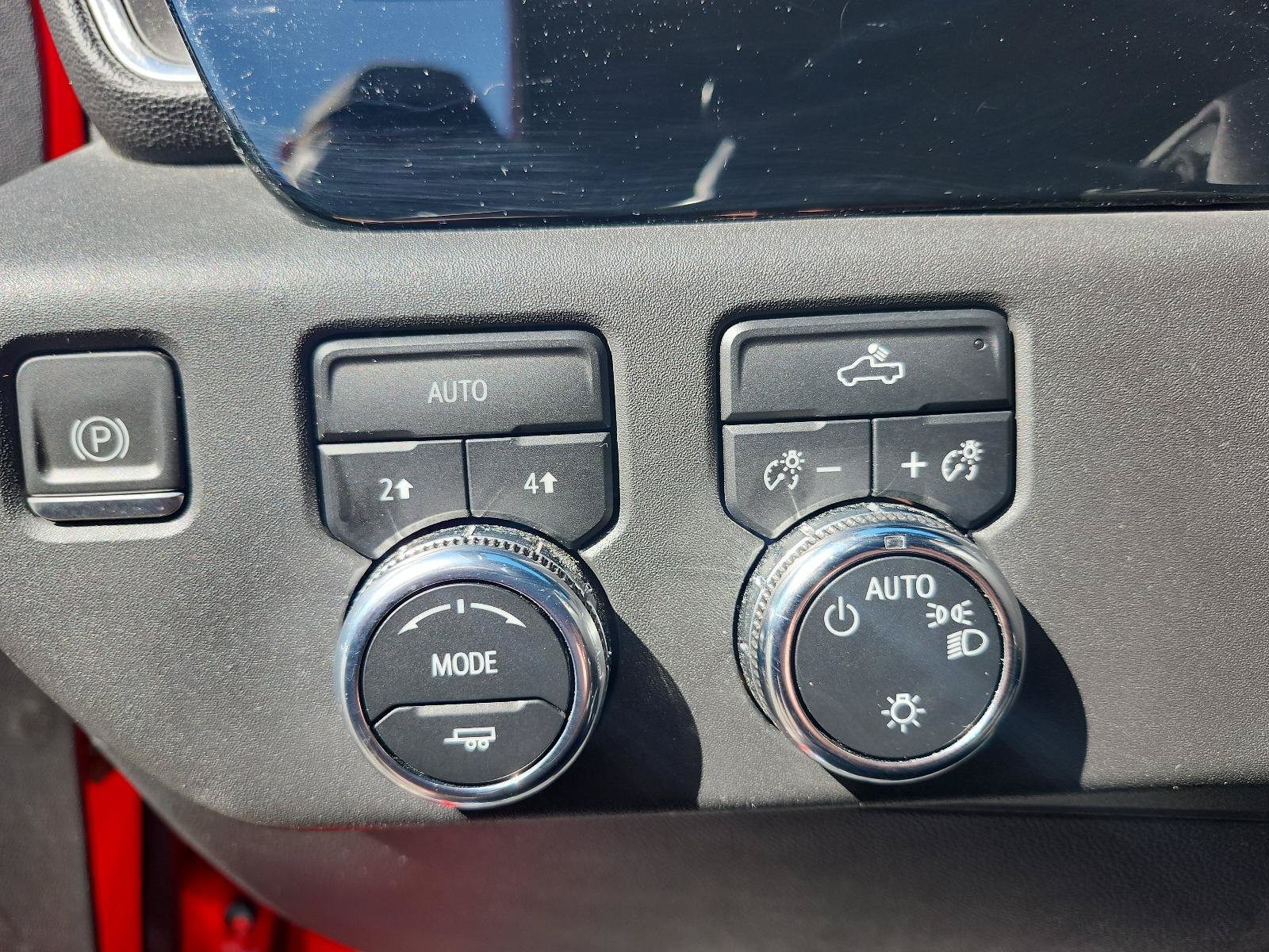 Used 2023 GMC Sierra 1500 SLE AWD/4WD image 17