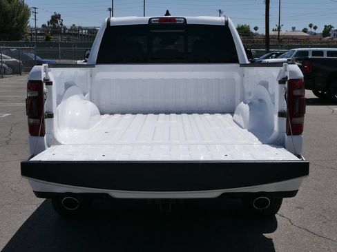 Used 2024 RAM 1500 Laramie AWD/4WD image 7