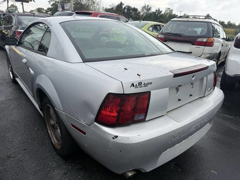 Used 2002 Ford Mustang Coupe image 7