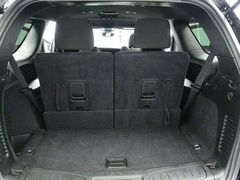 Used 2024 Dodge Durango GT image 23
