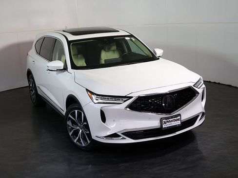 Used 2023 Acura MDX SH-AWD w/ Technology Package image 7