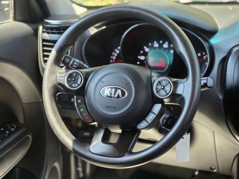 Used 2017 Kia Soul w/ Convenience Package FWD image 30