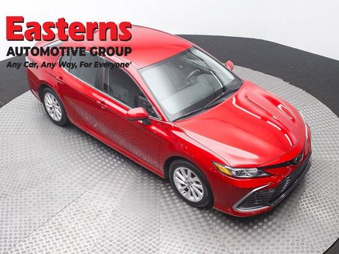 Used 2024 Toyota Camry LE FWD image 3