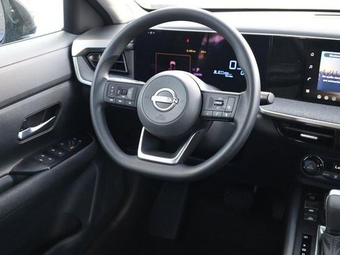 New 2026 Nissan Kicks SV image 23