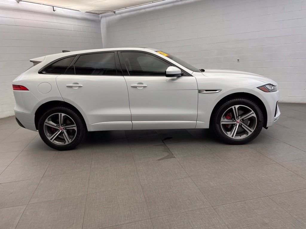 Used 2020 Jaguar F-PACE S AWD/4WD image 5