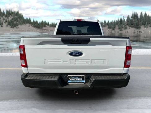 Used 2021 Ford F150 XL w/ Trailer Tow Package image 4
