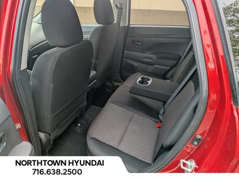 Used 2019 Mitsubishi Outlander Sport LE AWD/4WD image 25