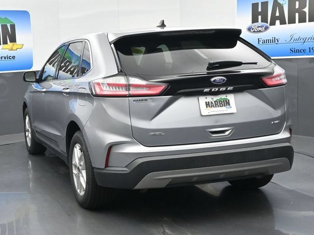 Used 2024 Ford Edge SEL AWD/4WD image 4