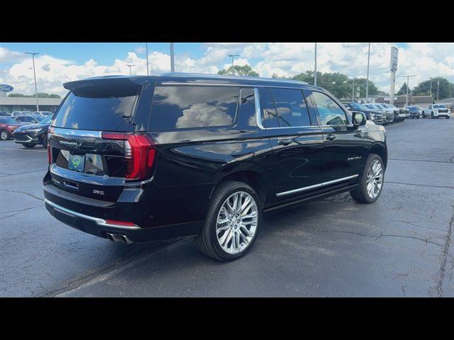 Certified 2026 GMC Yukon XL Denali w/ Denali Reserve Package AWD/4WD image 8