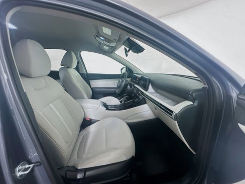 Used 2025 Hyundai Tucson SEL FWD image 31