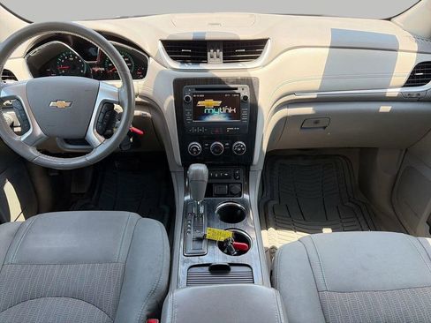 Used 2016 Chevrolet Traverse LT w/ Style and Technology Package AWD/4WD image 10