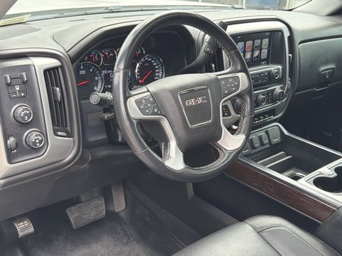Used 2018 GMC Sierra 1500 SLT AWD/4WD image 12