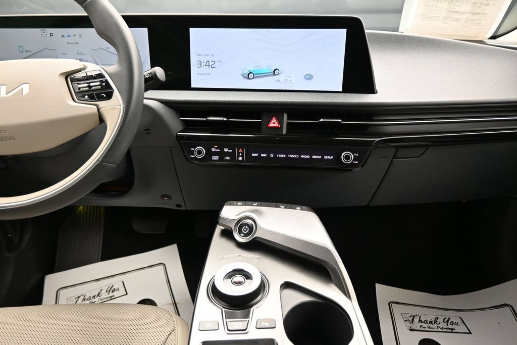 Used 2024 Kia EV6 Wind w/ Wind Technology Package RWD image 17