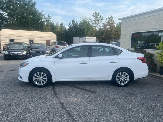 Used 2017 Nissan Sentra S w/ S Style Package FWD image 4