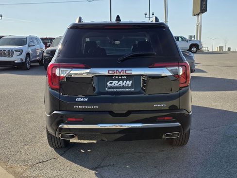 Used 2023 GMC Acadia Denali w/ Trailering Package image 6