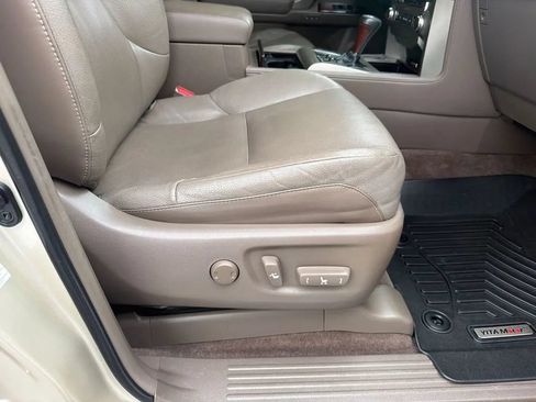 Used 2015 Lexus GX 460 w/ Premium Package AWD/4WD image 61