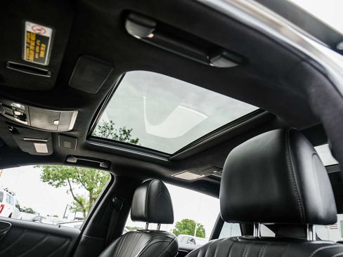 Used 2019 Lexus LS 500 w/ Interior Upgrade Package RWD image 5