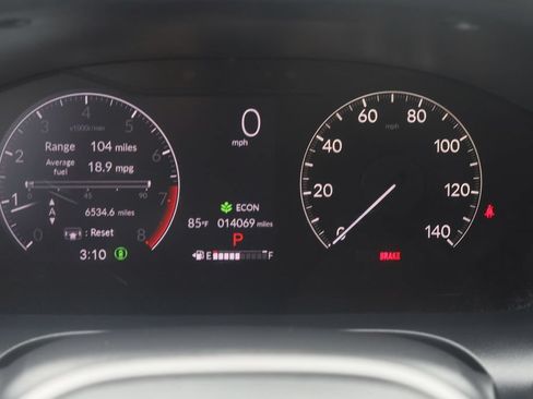 Used 2024 Honda HR-V LX image 31