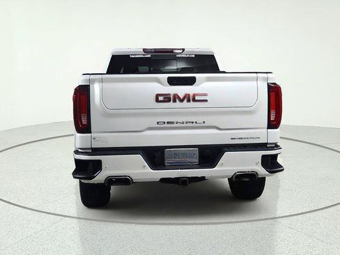 Used 2022 GMC Sierra 1500 Denali w/ Driver Alert Package II AWD/4WD image 5