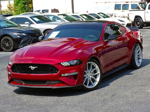 Used 2019 Ford Mustang GT Premium w/ Equipment Group 401A RWD image 6