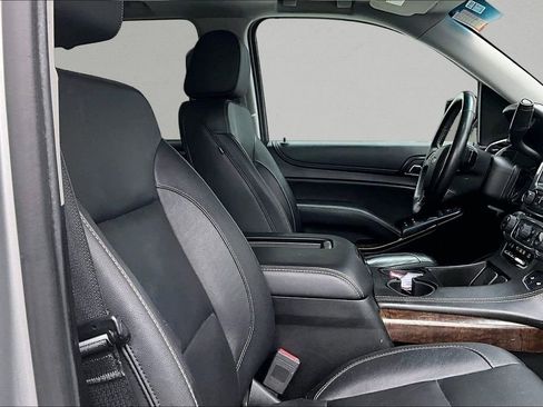 Used 2020 Chevrolet Tahoe LT image 29