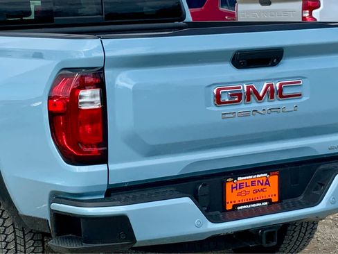 New 2026 GMC Canyon Denali image 15