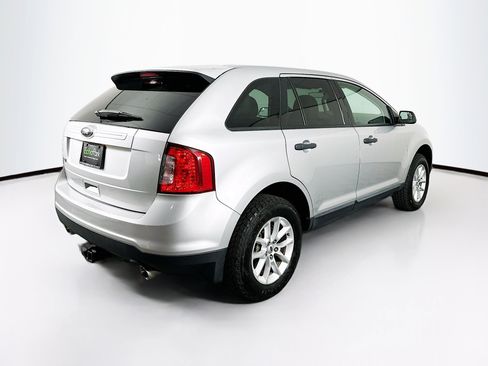 Used 2014 Ford Edge SE image 9