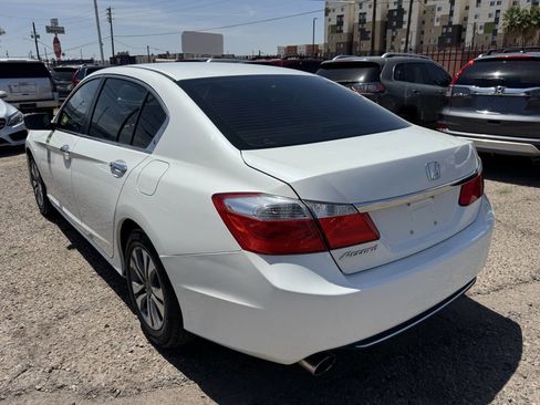Used 2015 Honda Accord LX image 8