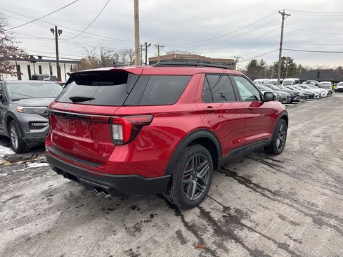 New 2026 Ford Explorer ST image 6