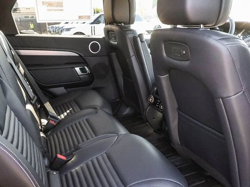 New 2026 Land Rover Discovery Limited Edition AWD/4WD image 19