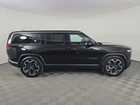 Used 2025 Rivian R1S Adventure AWD/4WD image 6