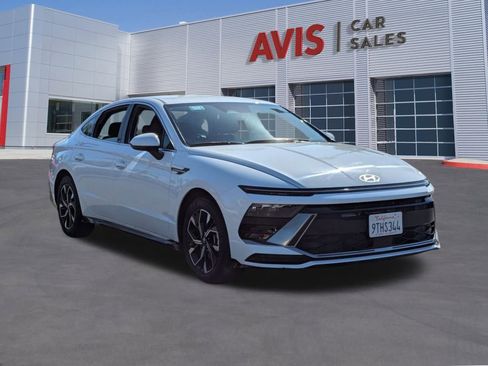 Used 2025 Hyundai Sonata SEL image 3