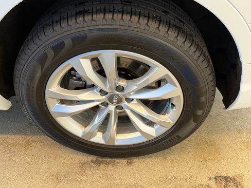 Used 2019 Audi Q7 2.0T Premium w/ Convenience Package AWD/4WD image 8