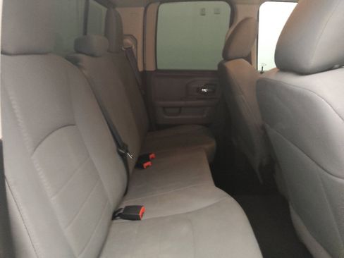 Used 2017 RAM 1500 Classic SLT image 19