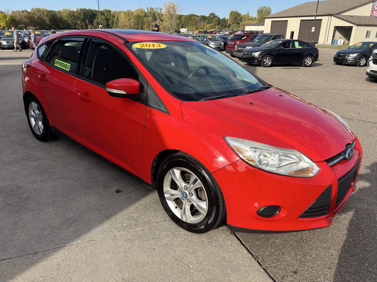Used 2013 Ford Focus SE FWD image 3