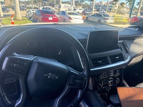 Used 2021 Chevrolet Suburban RST w/ Rear Media and Nav Package image 3