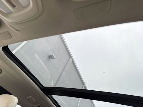 Used 2023 Volvo XC40 B5 Ultimate w/ Protection Package Premier image 15