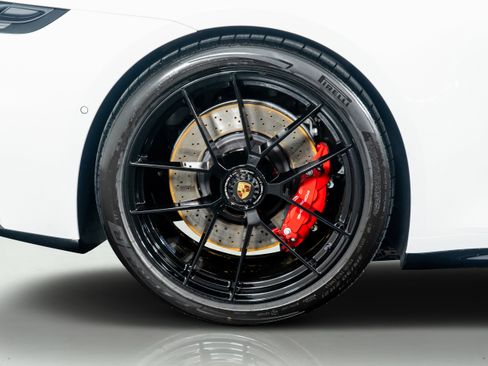 Used 2026 Porsche 911 Carrera GTS w/ Premium Package image 11