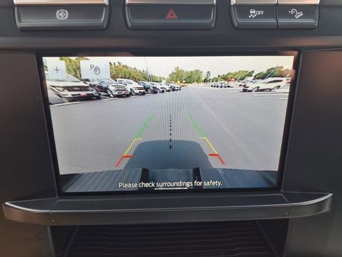 Used 2024 Ford F350 XLT w/ FX4 Off-Road Package image 19