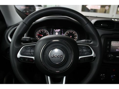 Used 2019 Jeep Renegade Sport image 22