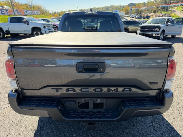 Used 2021 Toyota Tacoma TRD Sport w/ Blackout Package (TMS) AWD/4WD image 5